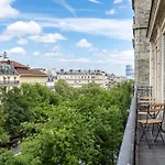 A4#premium#arc De Triomphe#champselysees#3bedrooms#ac 아파트 파리