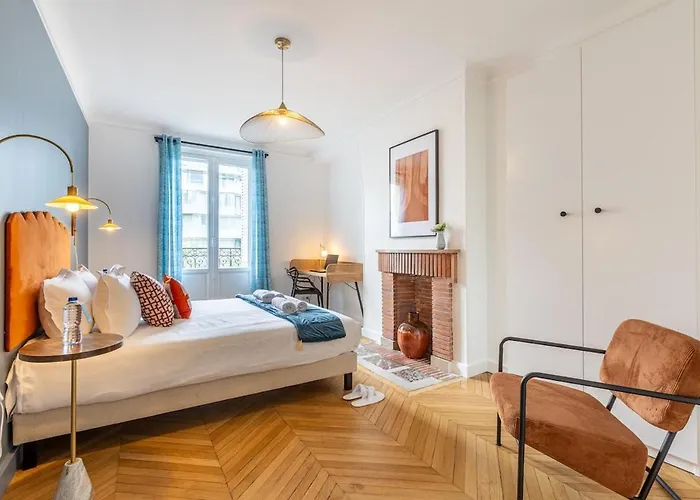 A4#premium#arc De Triomphe#champselysées#3bedrooms#ac Paris